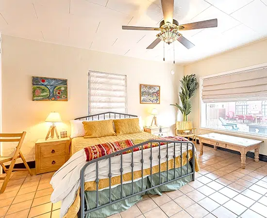 Studio/1BA casita for vacation short term rental in Tucson near the University of Arizona