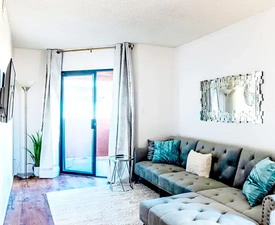 1BD condo for rent near UMC & UofA​